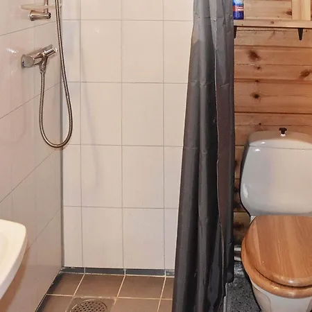 5 Person In Brekke-by Traum *