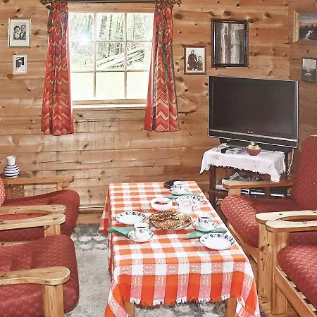 Two-bedroom In Brekke Holiday home *