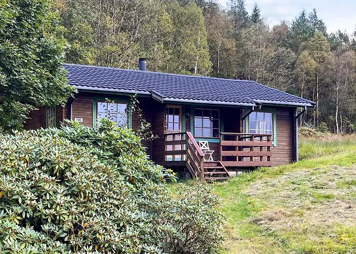 5 Person In Brekke-by Traum Dingja